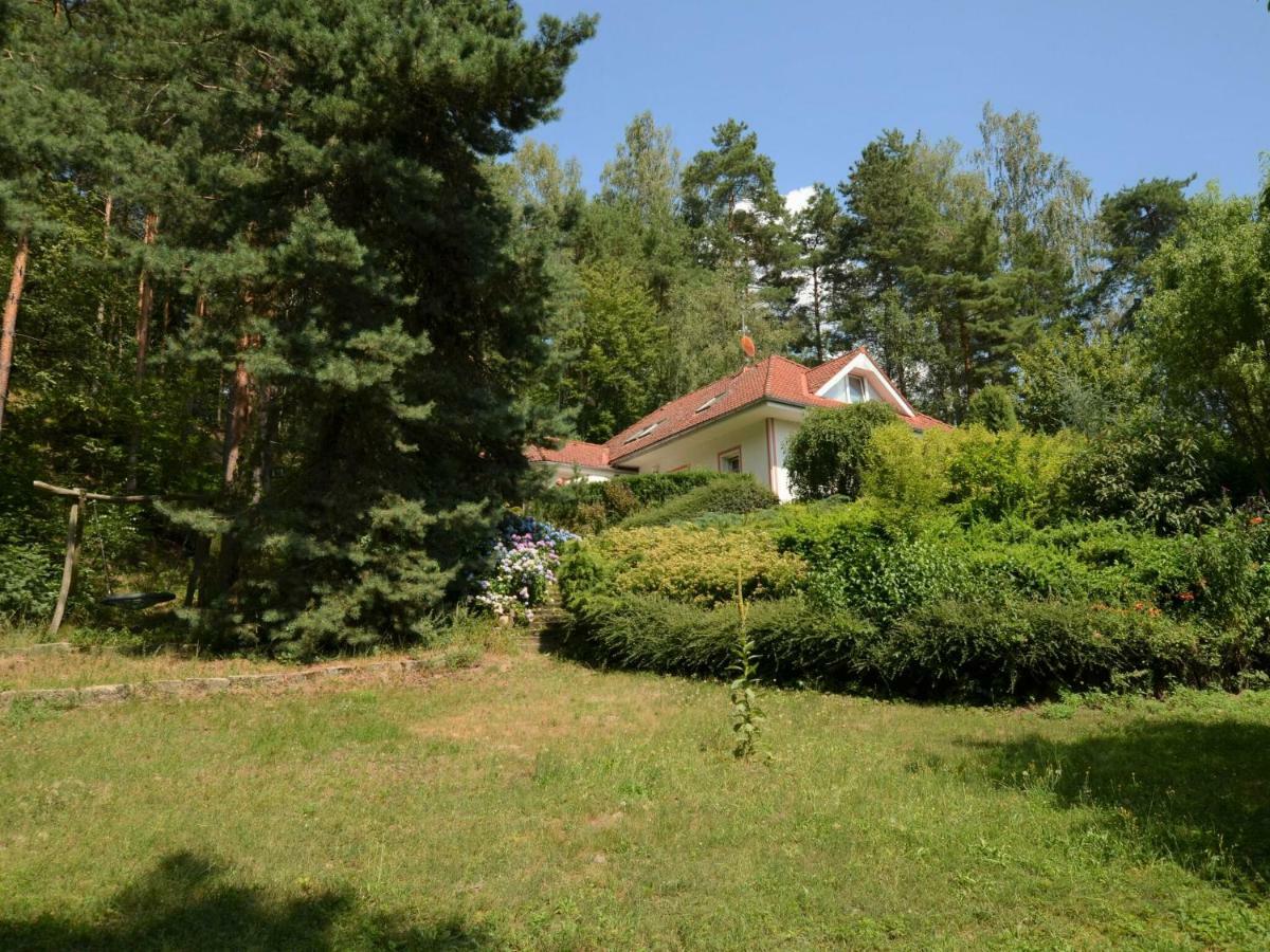 Comfortable Detached House With Large Garden Βίλα Klokoci Εξωτερικό φωτογραφία